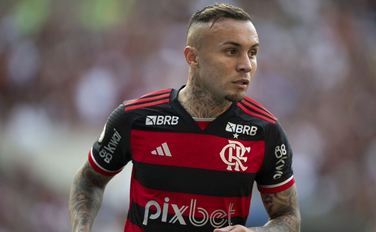 Cebolinha tem decisão no Flamengo e data do retorno entra no radar da comissão técnica