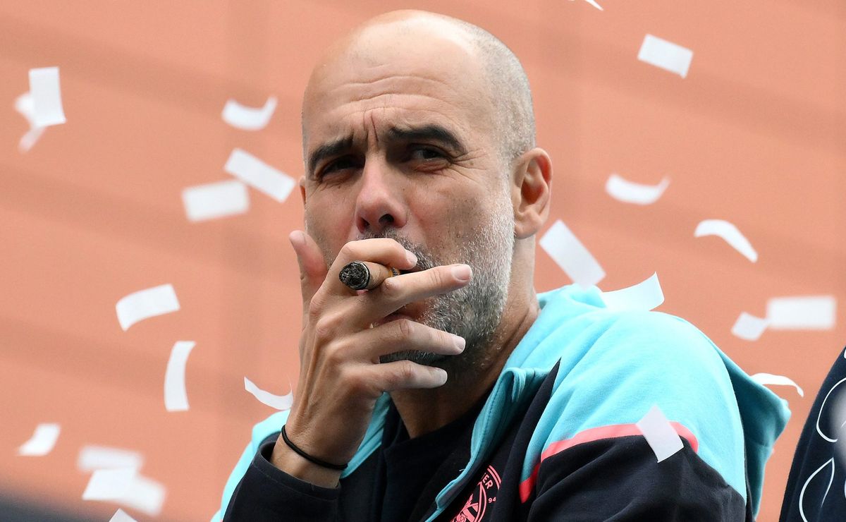 Vitor Reis, ex-Palmeiras, é confirmado por Josep Guardiola no clássico entre Manchester City e Chelsea