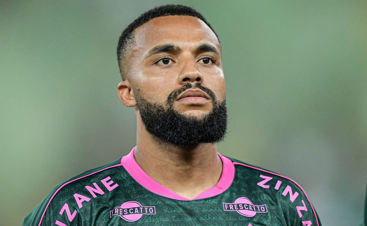 Samuel Xavier aprova estreia do elenco principal do Fluminense na temporada