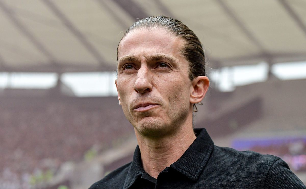 Filipe Luís exalta equipe do Flamengo em vitória no carioca e diz: “temos o melhor elenco da América”