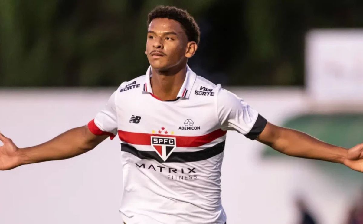Hugo, promessa do São Paulo, passará por avaliação médica após lesão na Copinha
