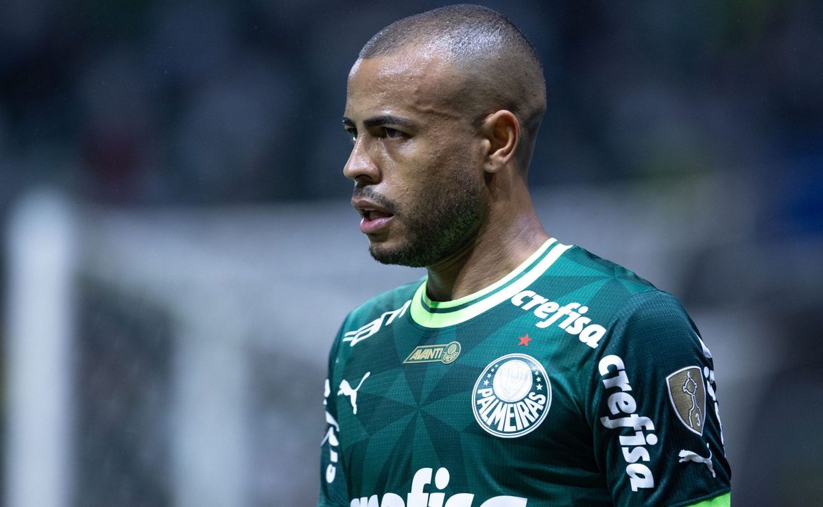 Mayke do Palmeiras, diz que entende as vaias da torcida e não comenta sobre continuar no Verdão