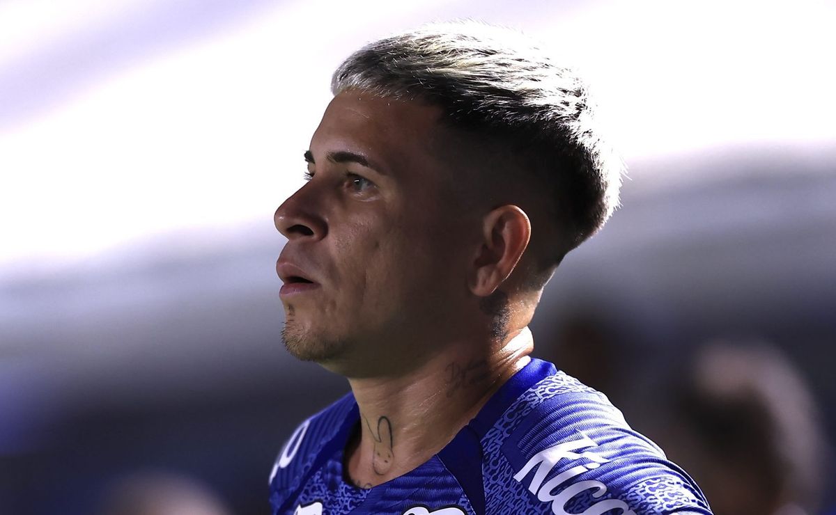 Santos recusa troca de jogadores e Atlético vai subir oferta para fechar contratação de Soteldo