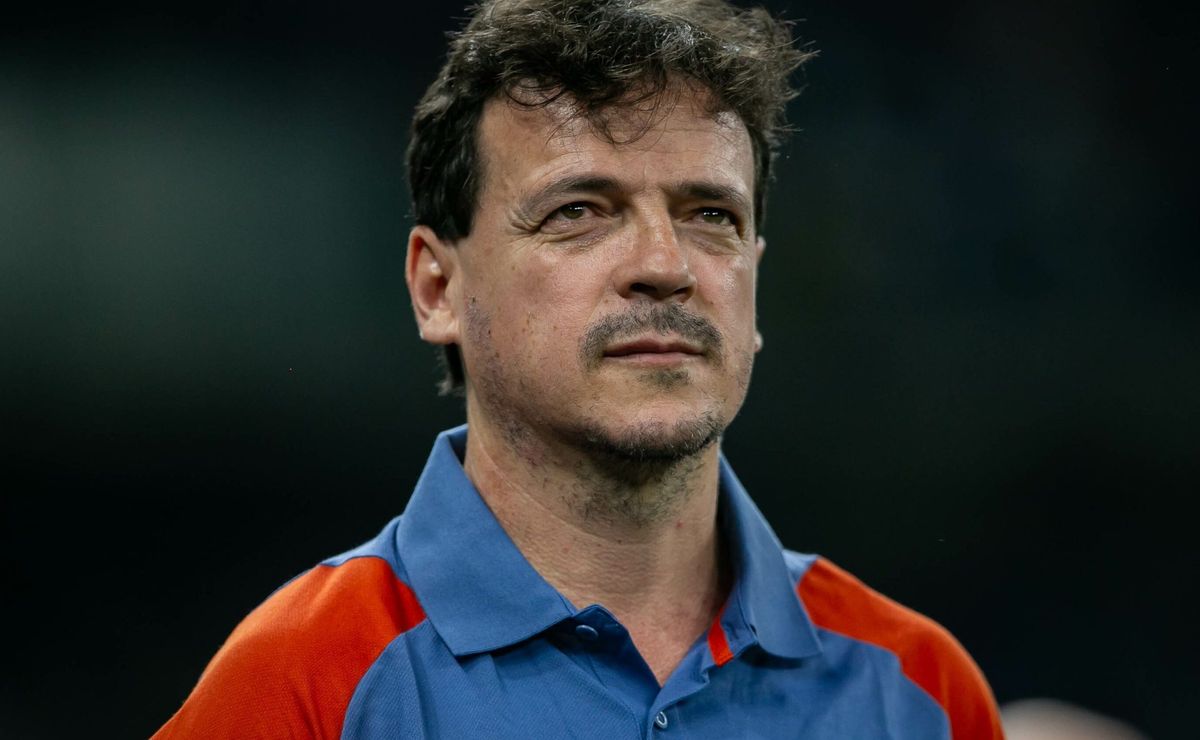 Fernando Diniz contratado pelo Santos para comandar Neymar acaba de receber reprovação da torcida