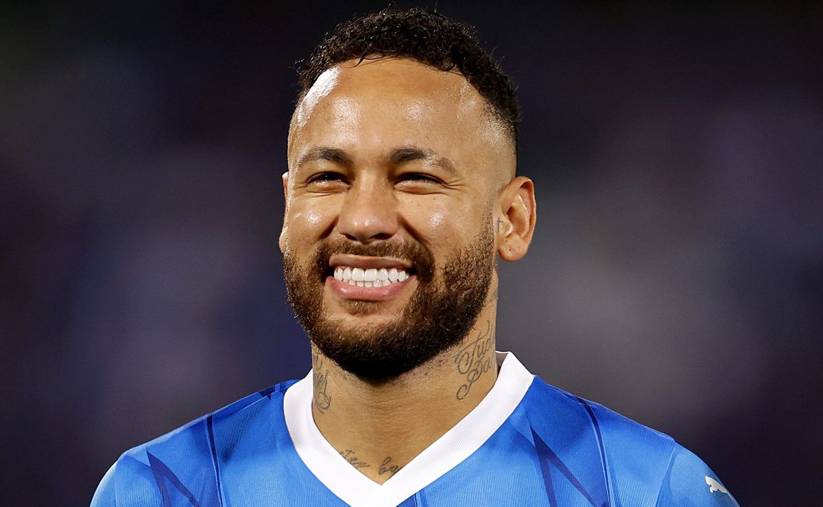 Neymar está livre no mercado após rescindir o contrato com o Al-Hilal