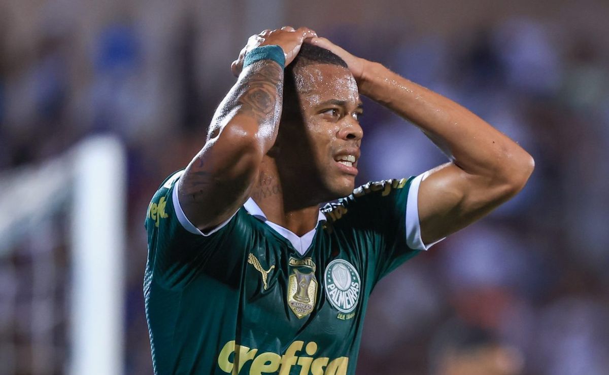 Caio Paulista tem duas propostas e pode acabar deixando o Palmeiras; Abel não se opõe a saída