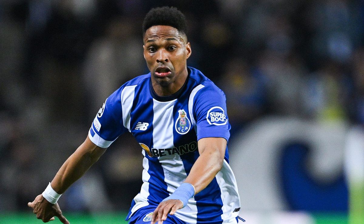 Wendell já tem data definida para chegar ao Santos oficialmente e assinar contrato