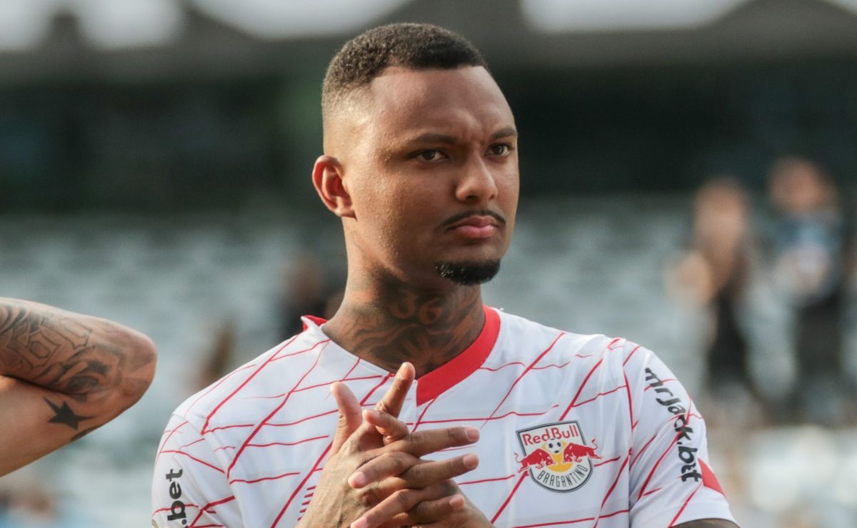 Corinthians vê RB Bragantino pedir R$ 50 milhões por Luan Cândido e negociação deve ‘esfriar’