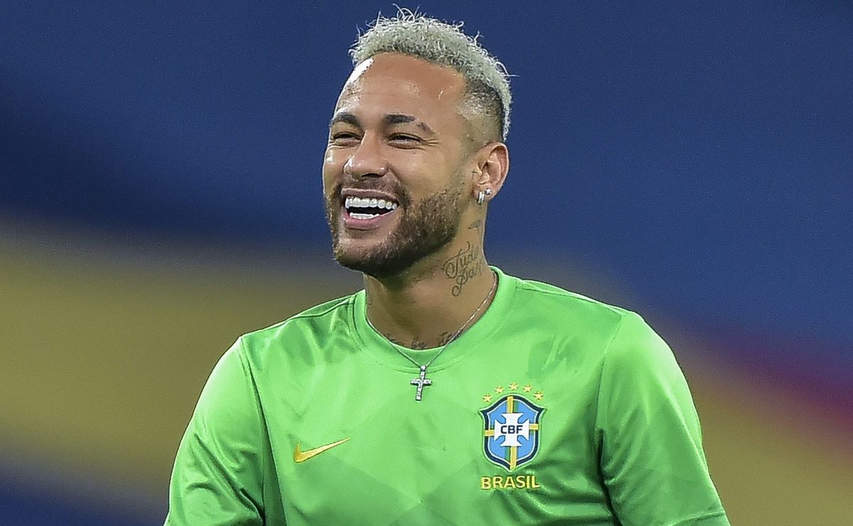 Neymar tem salário exposto no Santos e PVC revela que pode chegar a R$ 6 milhões