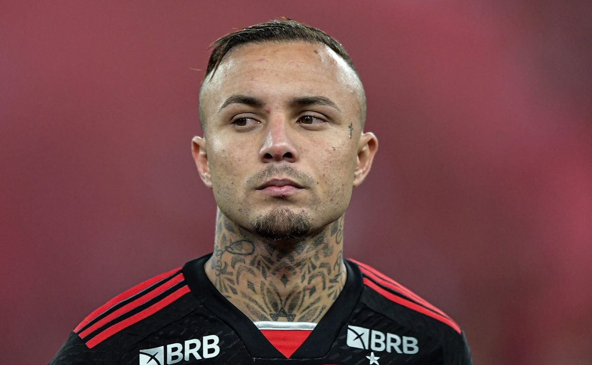 Cebolinha volta ao Flamengo e é relacionado por Filipe Luís contra Sampaio Corrêa-RJ, informa Venê Casagrande