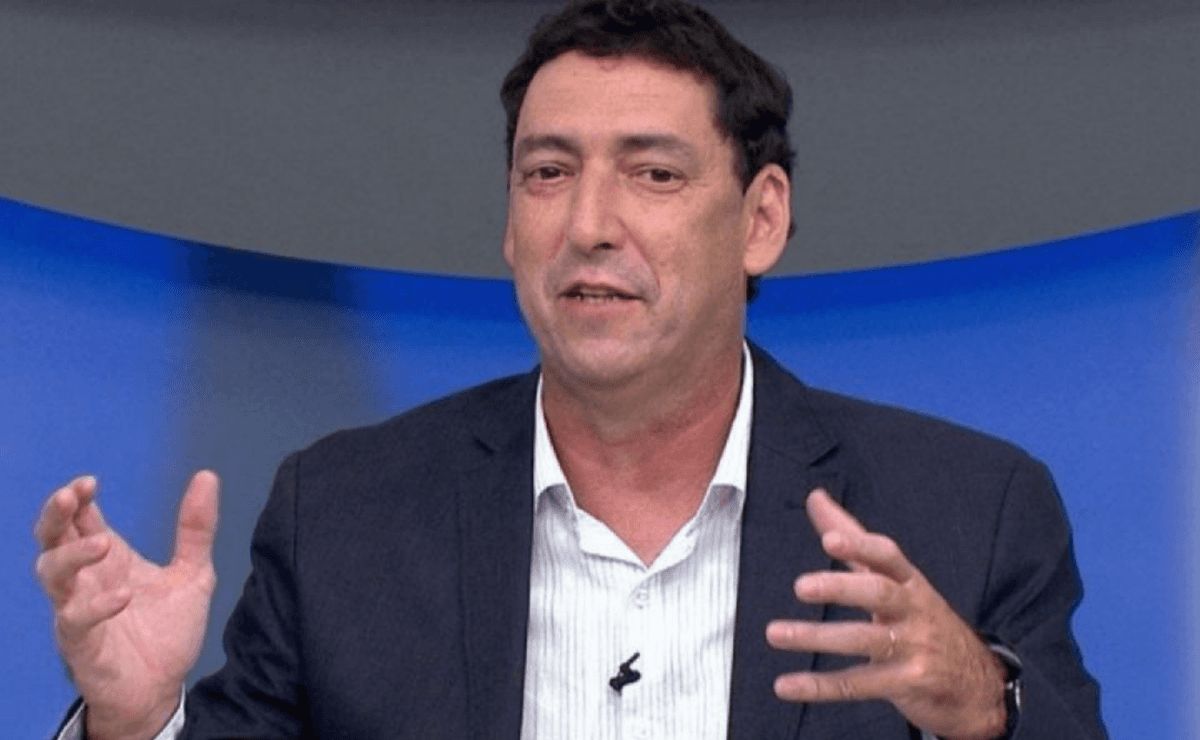 Chelsea trava acordo com Santos e Palmeiras pode virar favorito por Deivid Washington, diz PVC