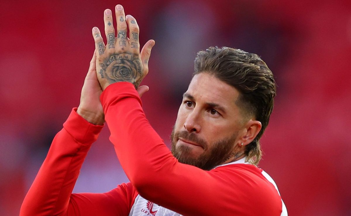 Sergio Ramos recebe proposta oficial, avança em acordo e não vai jogar no Corinthians com Rodrigo Garro