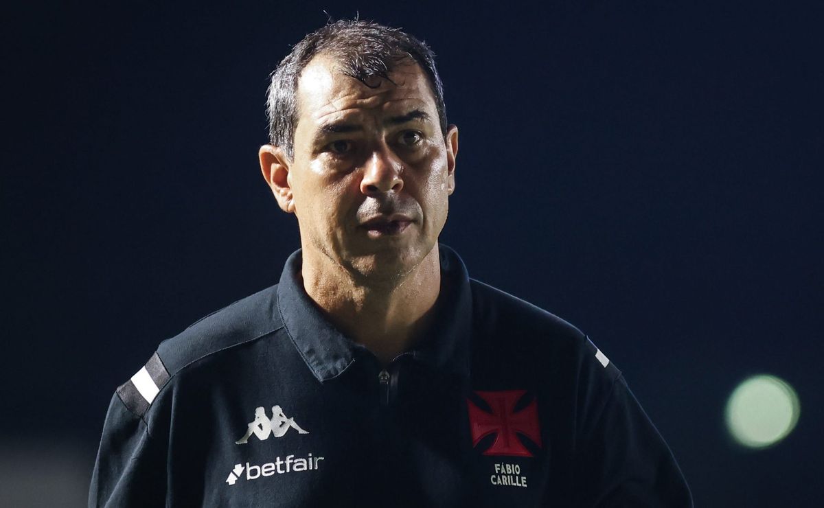 Vasco de Carille tentou contratar Soteldo, mas Santos não quer negociar o atacante