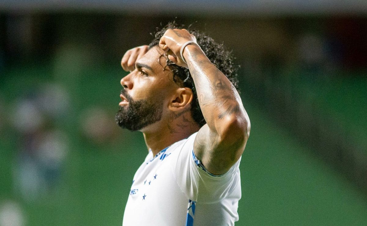 Gabigol faz hat-trick, Cruzeiro goleia Itabirito e torcida enlouquece: “Foi só o pardal do Diniz sair”