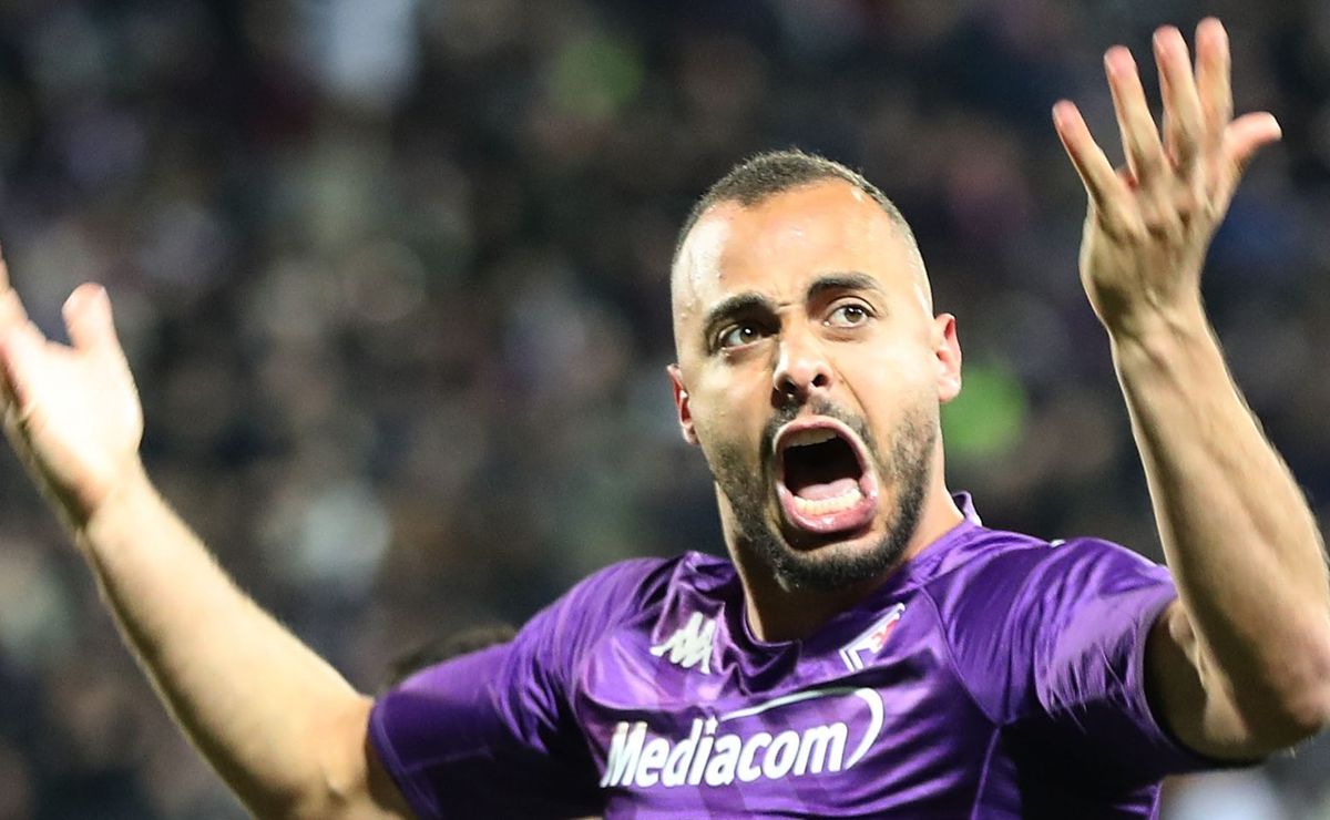 Arthur Cabral, especulado em Corinthians, Botafogo, Palmeiras e Flamengo, já sabe onde vai jogar em 2025