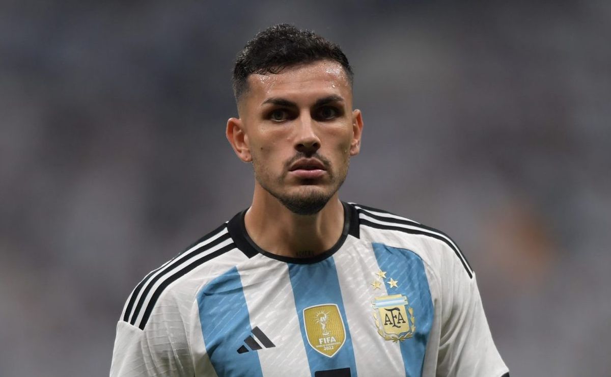 Sem Arthur, Santos vai com tudo para fechar com Leandro Paredes a pedido de Neymar