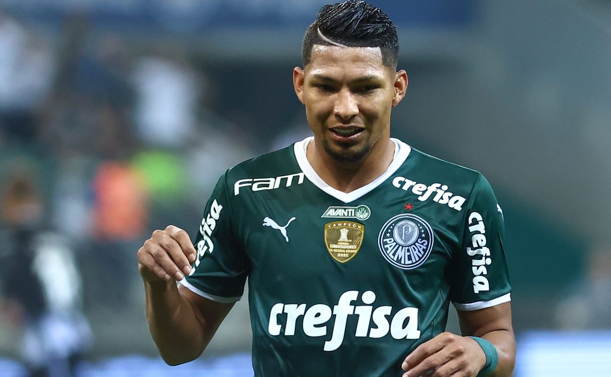 Rony pede para ficar no Palmeiras após negocio fracassado com Al-Rayyan e Leila define tudo