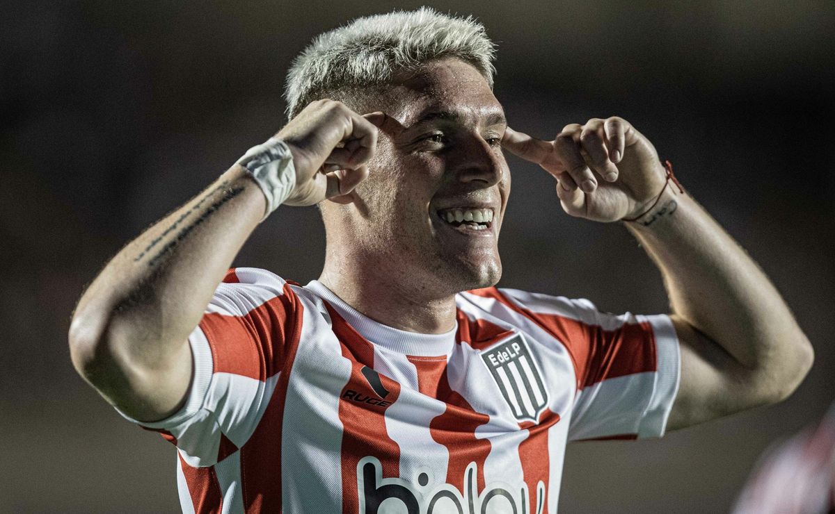 Benjamin Rollheiser contratado pelo Botafogo tem conversas oficiais abertas com o Benfica-POR