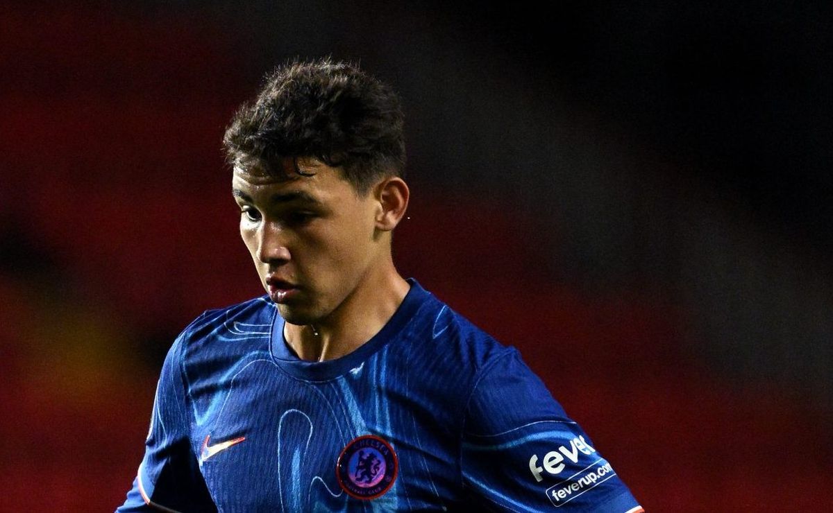 Deivid Washington confirma volta ao Brasil após flerte com o Flamengo e jogará no Santos