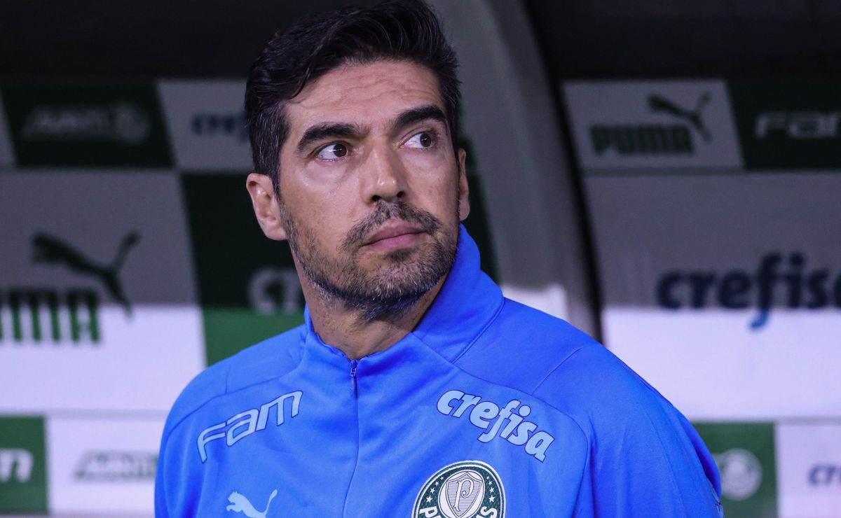 Abel Ferreira mexe e Palmeiras tem mudanças na escalação para enfrentar o Guarani