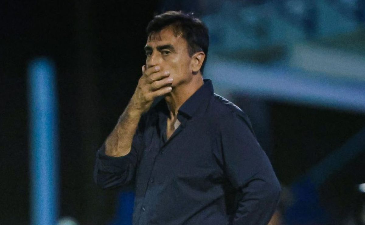 Rodrigo Ely pode reforçar o Grêmio contra o São Luiz no Campeonato Gaúcho