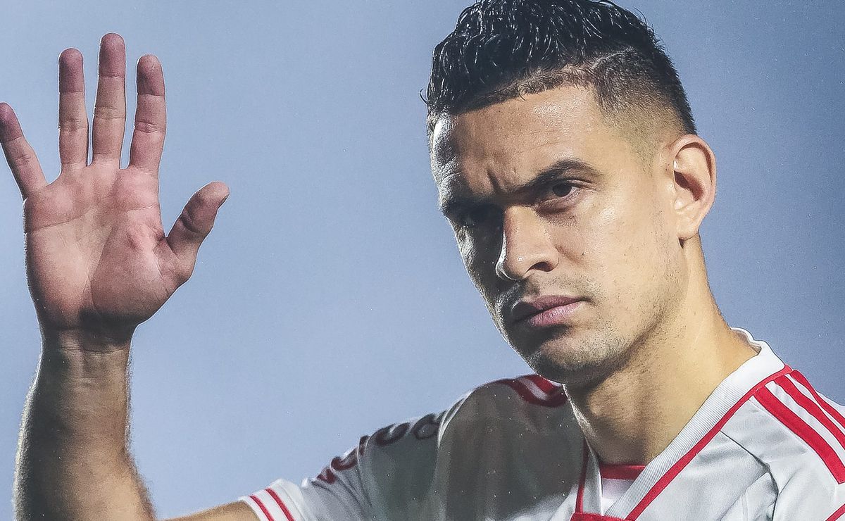 Borré do Internacional provoca Cuéllar antes do GreNal 444: ‘Escolheu o lado errado’