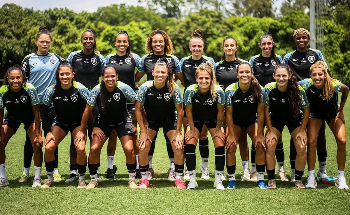 Botafogo anuncia 16 reforços para as Gloriosas e revoluciona elenco para a temporada 2025