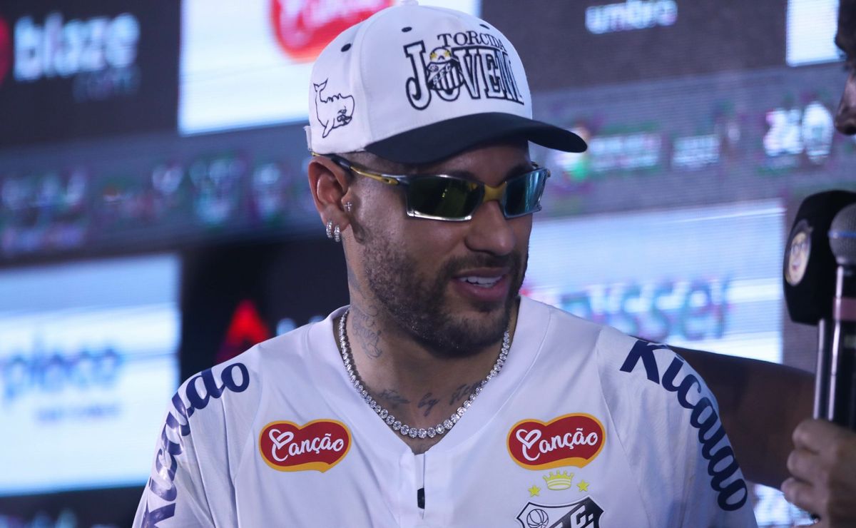 Além de Caixinha, Zé Ivaldo desfalca o Santos contra o Botafogo-SP em possível estreia de Neymar