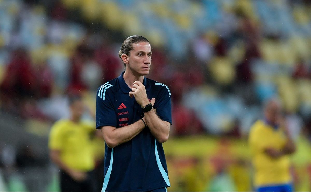 Filipe Luís supera Jorge Jesus em recorte pelo Flamengo; compare os números