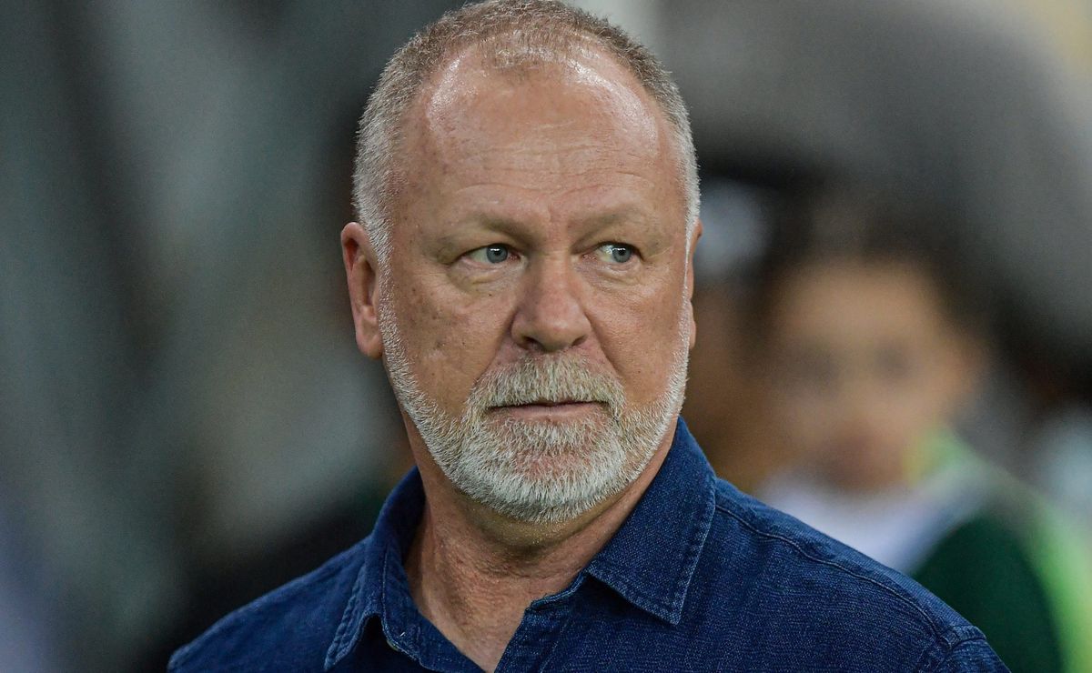 Escalação do Fluminense: Mano Menezes tem uma dúvida para encarar Vasco e afastar risco de demissão