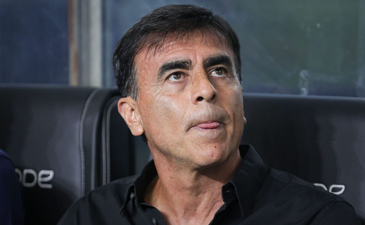 Cristian Oliveria quer deixar o Los Angeles FC e pode fechar com o Grêmio de Quinteros