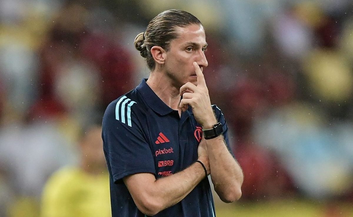 Filipe Luis prepara estreia de Daniel Sales, joia de R$ 300 milhões do Flamengo contra a Portuguesa-RJ