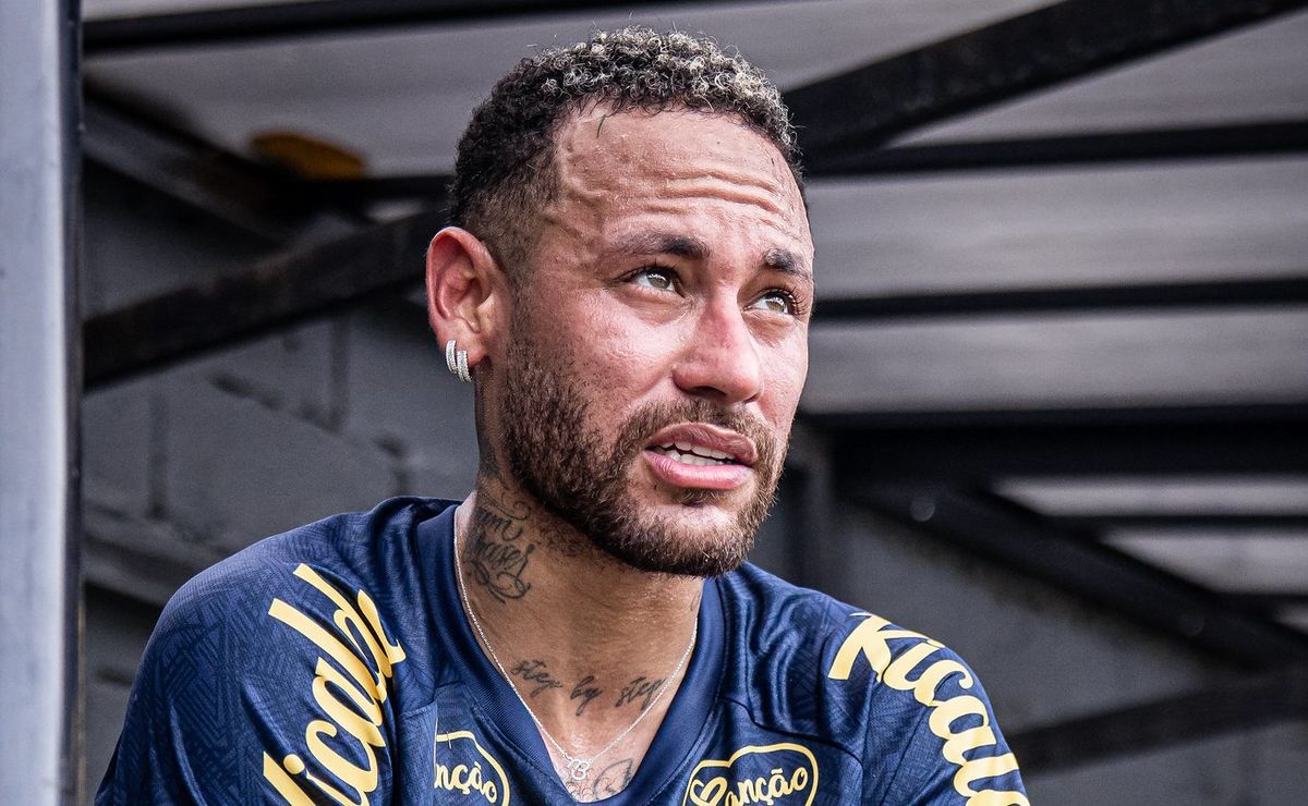 Neymar no Santos provoca atitude enérgica de Marcelo Teixeira para evitar prejuízo com pirataria