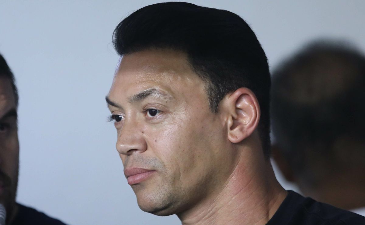 Ricardo Oliveira não esconde empolgação com reestreia de Neymar: “Fiquei feliz de vê-lo em campo”