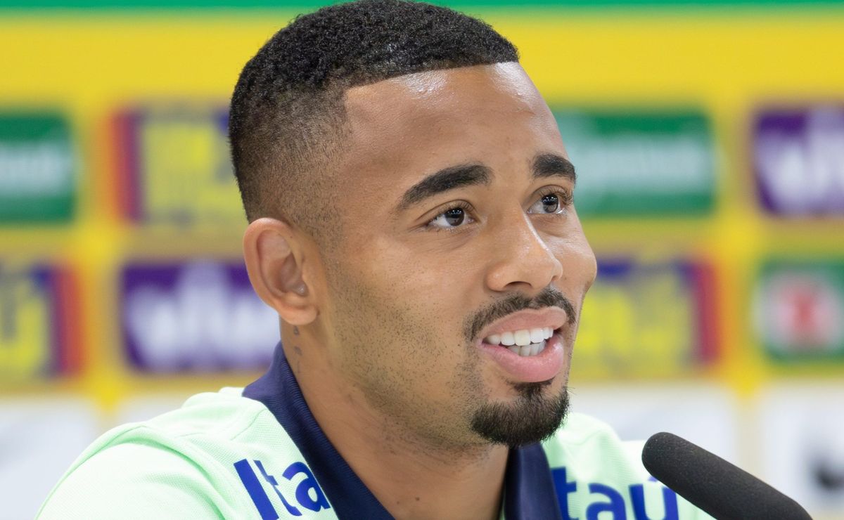 Botafogo estuda maneiras de viabilizar a contratação de Gabriel Jesus, diz site