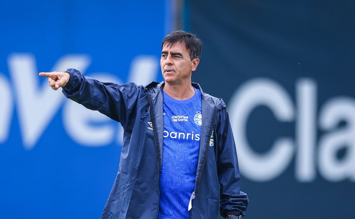 Descoberta sobre Gustavo Quinteros em clássicos vem à tona antes do Gre-Nal e surpreende