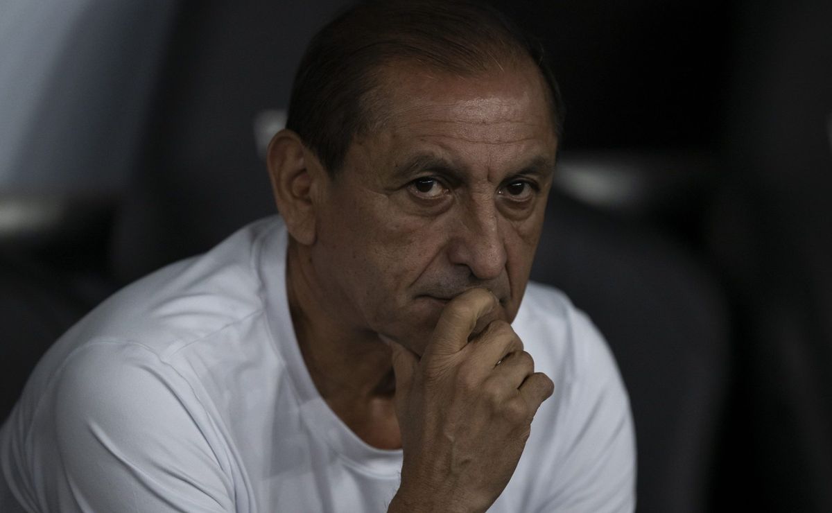 Ramón Díaz revela mudanças para solucionar problema de desgaste que preocupa o Corinthians: “é difícil…”