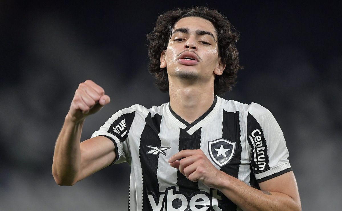Botafogo encaminha saída de Matheus Nascimento e pode embolsar R$ 69 milhões em negociação