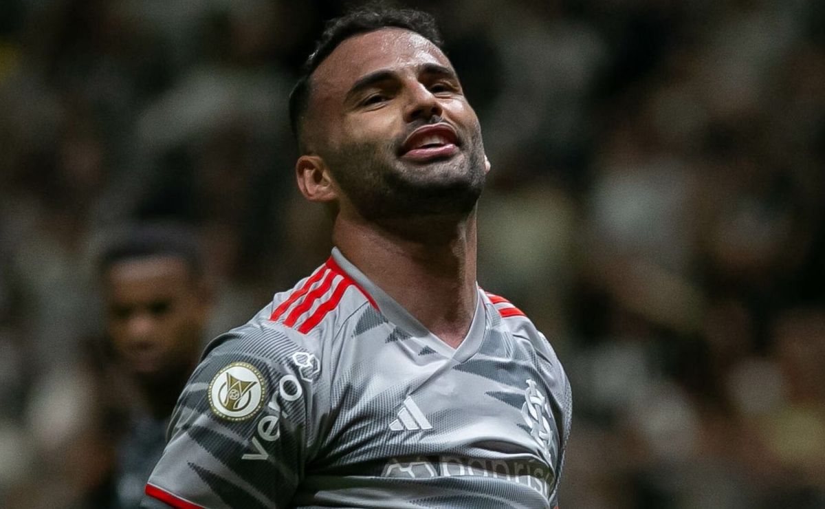 Thiago Maia no Santos virou pauta novamente após chegada de Neymar, mas Marcelo Teixeira desistiu