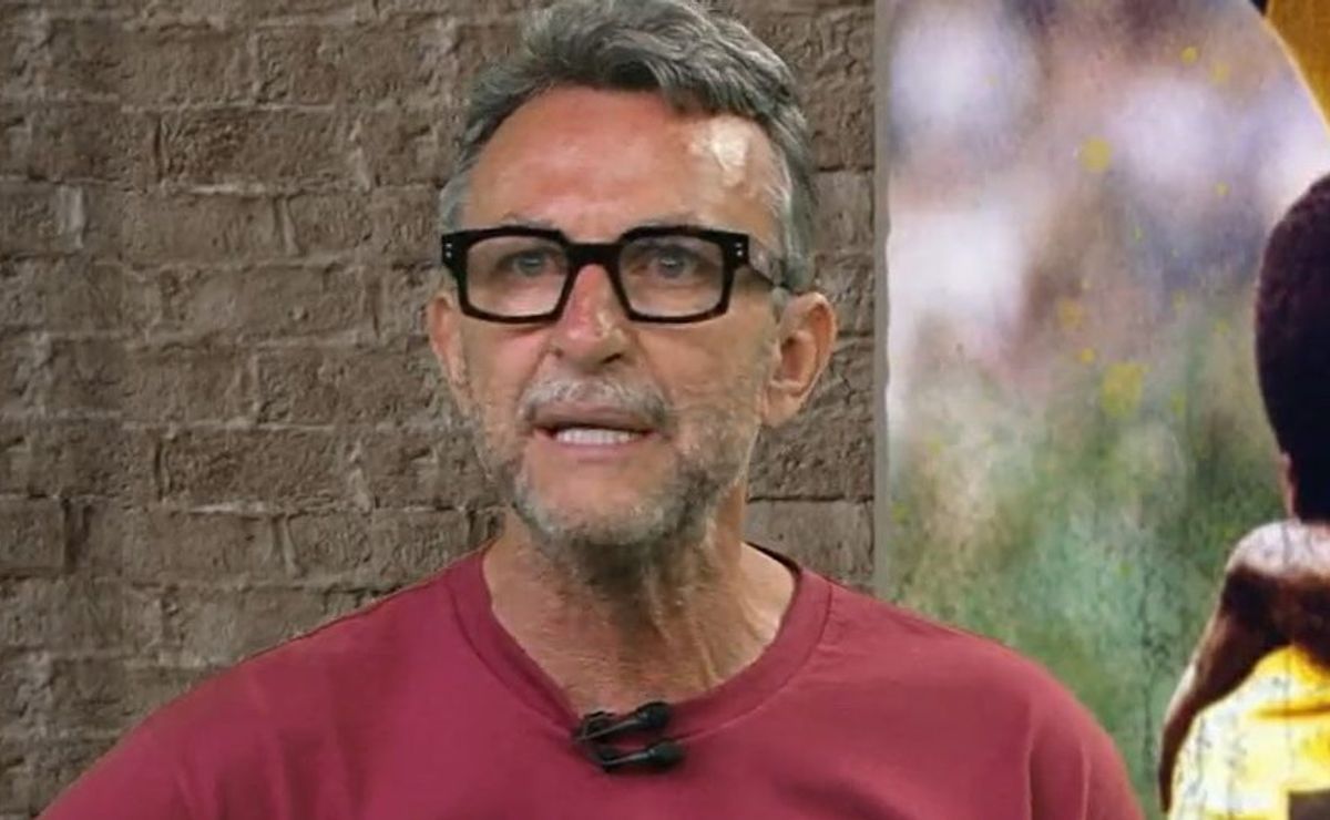 Craque Neto detona negócio do Flamengo por Hugo Souza e chama Rossi de “mais ou menos”