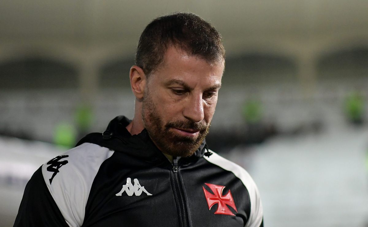 Vasco tem 10% das ações da SAF penhoradas por dívida milionária com escritório de advocacia