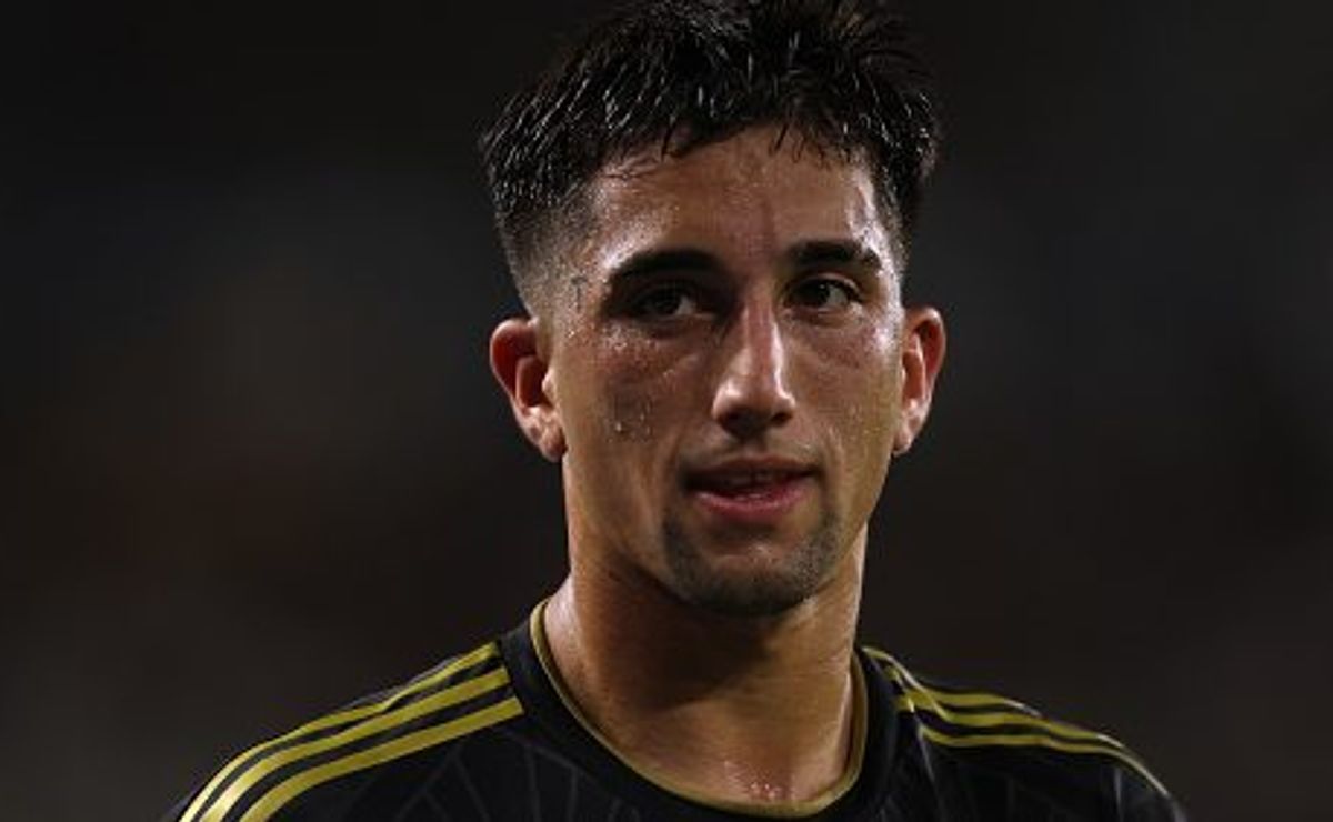 Cristian Olivera contratado pelo Grêmio tem reviravolta e conversas são reabertas por vontade do uruguaio