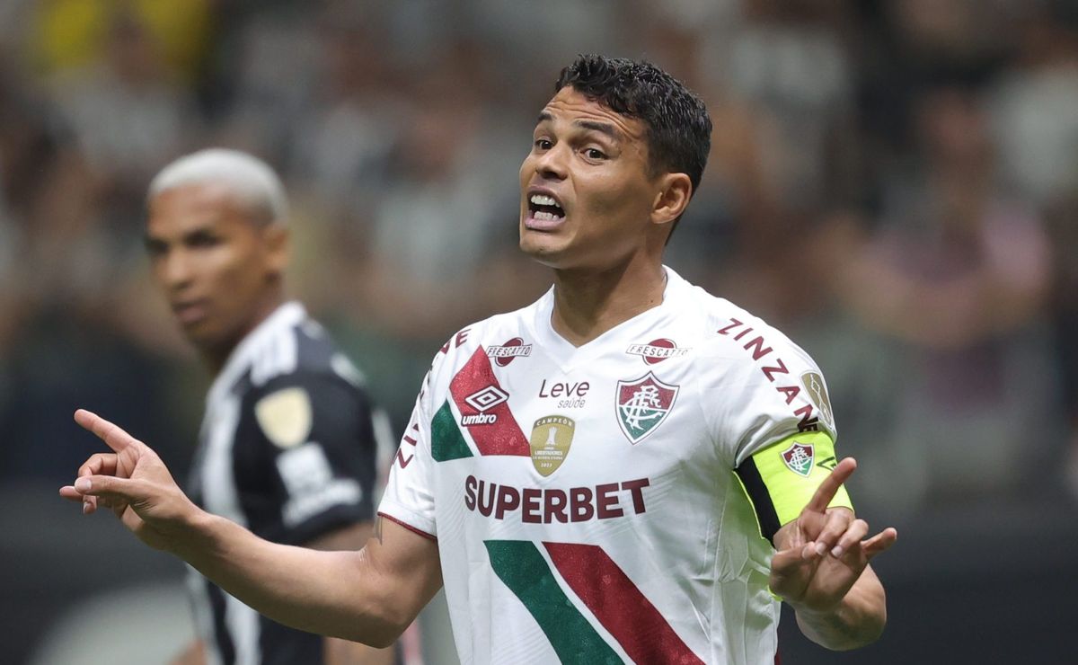 Jornalista revela bastidor da lesão de Thiago Silva e notícia repercute no Fluminense