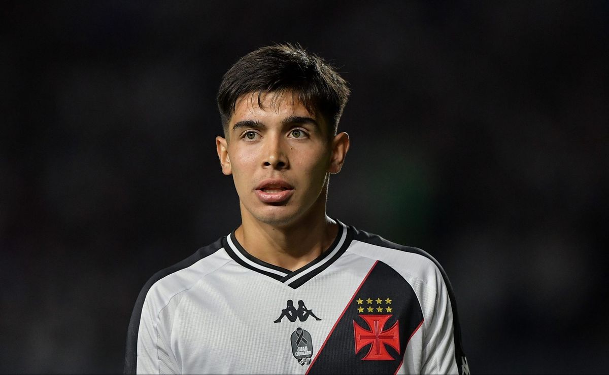 Sforza perde espaço com Carille e deve deixar o Vasco; veja o destino