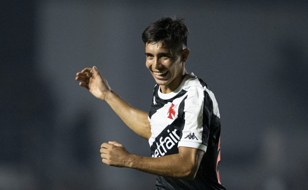 Situação de Sforza no Vasco pode gerar prejuízo de R$ 14.522.750