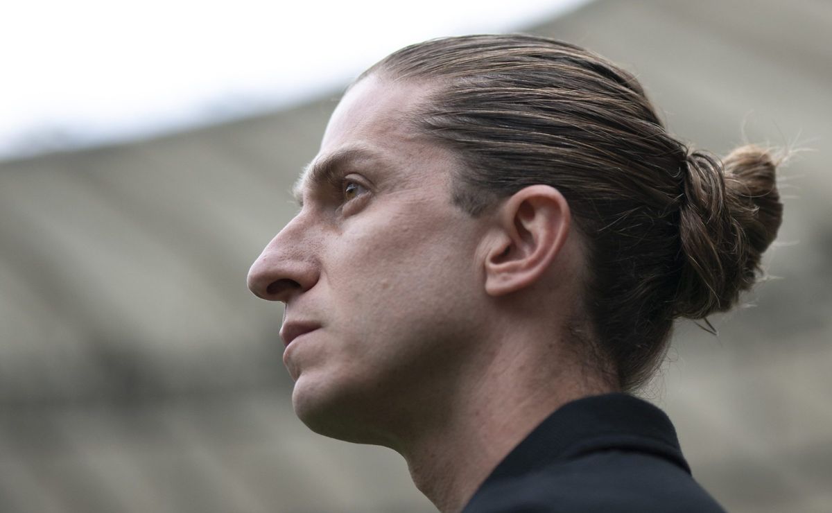 Remo tem Marcos Braz como aliado para contratar Cleiton, fora dos planos de Filipe Luís no Flamengo