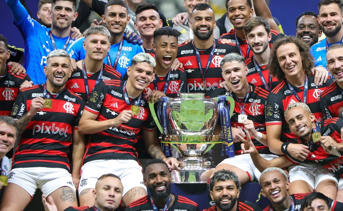 Flamengo pode desembolsar mais de R$ 100 milhões se conquistar novamente a Copa do Brasil
