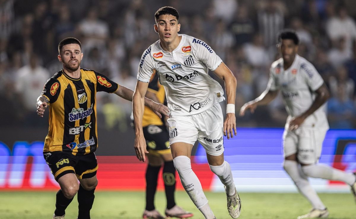 Torcida do Botafogo comemora chegada promissora de ex-Santos e alerta: “Agora só falta 1 técnico”