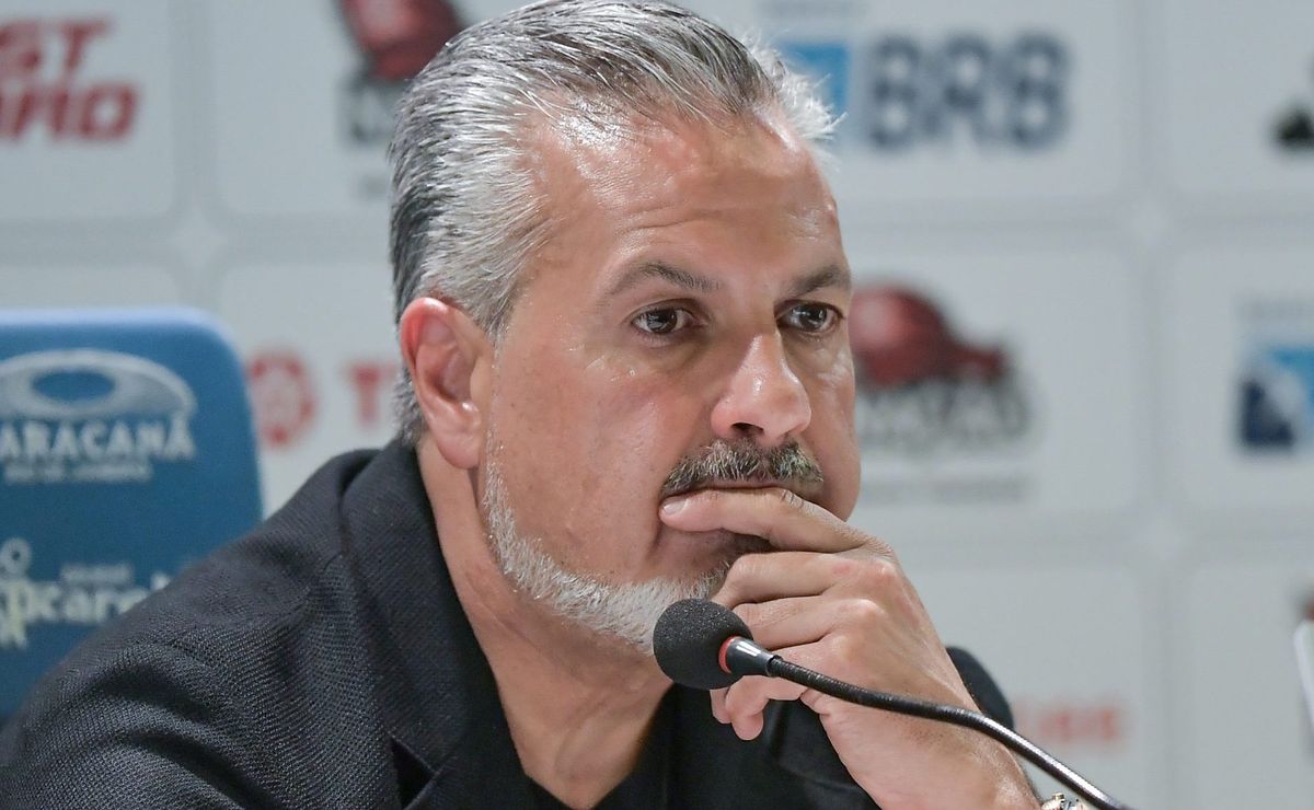 José Boto decide avançar por renovação no Flamengo e aguarda chegada de agente de Erick Pulgar