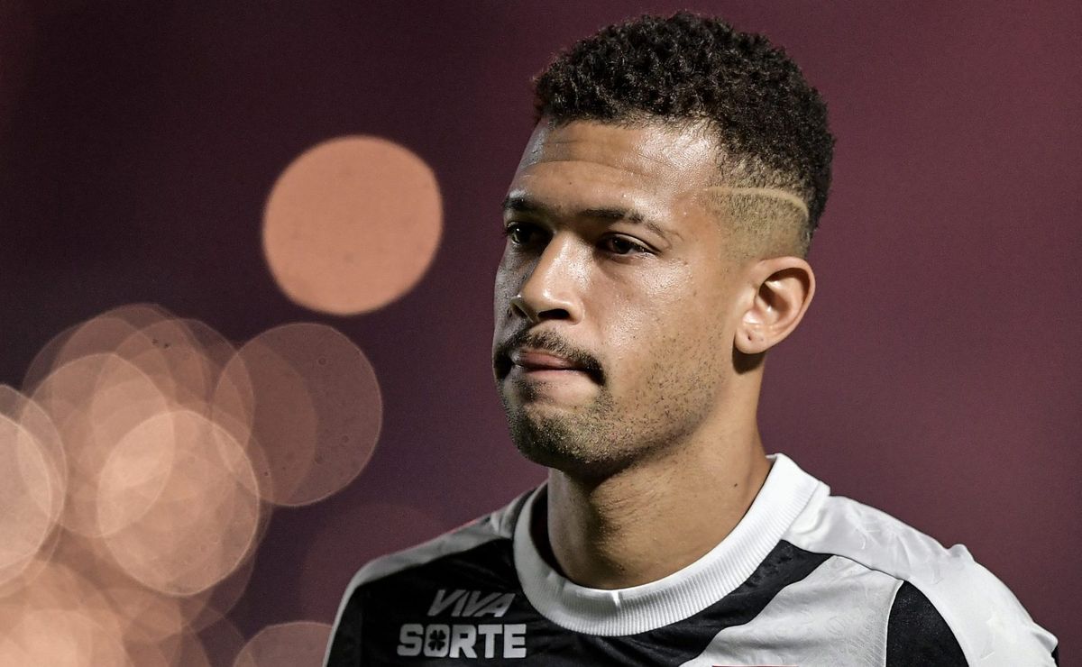 Cruzeiro deseja assumir dívida do Vasco com o Benfica para ter João Victor na temporada